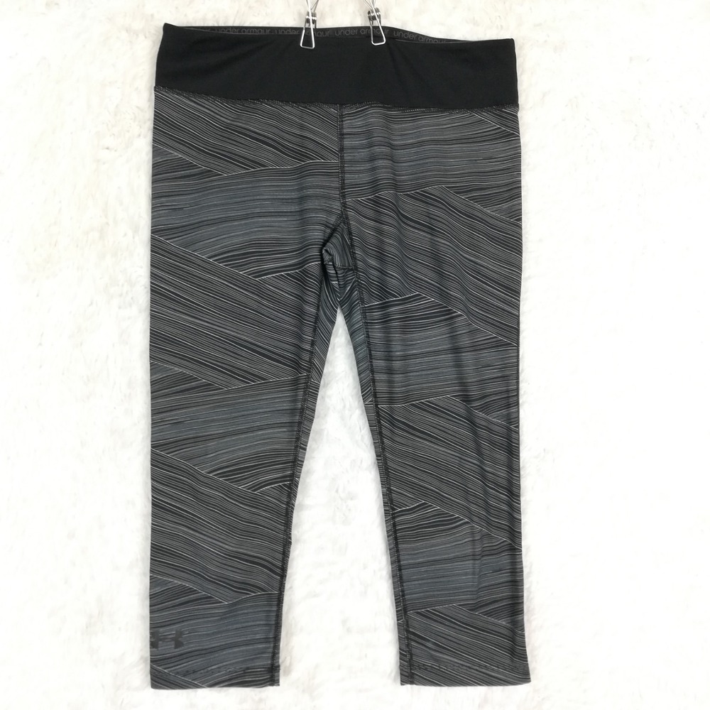 Under Armour Womens Pants Legging Capri Fitted Black White Stripe Athletic M